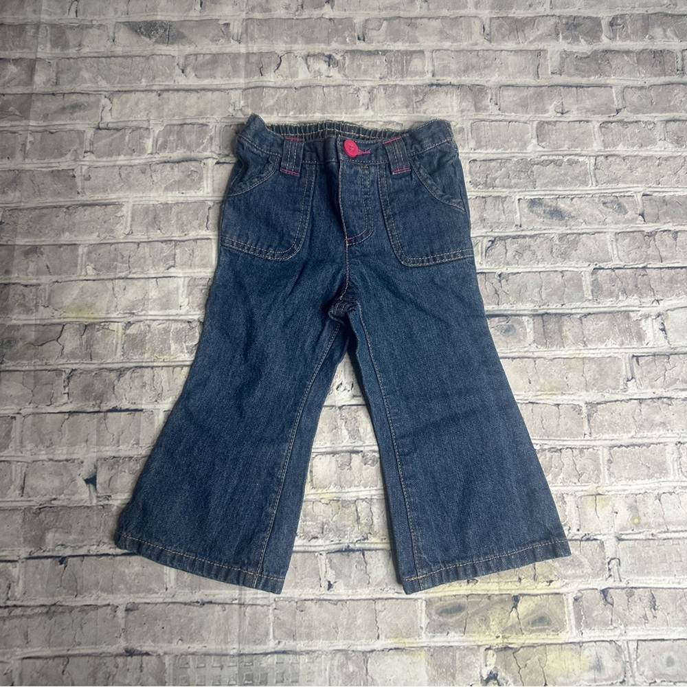 EUC Carter's Classic Blue Jeans with Pink Button Size 18 Months